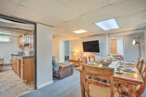 College Park Apartment about 2 Mi to Downtown!
